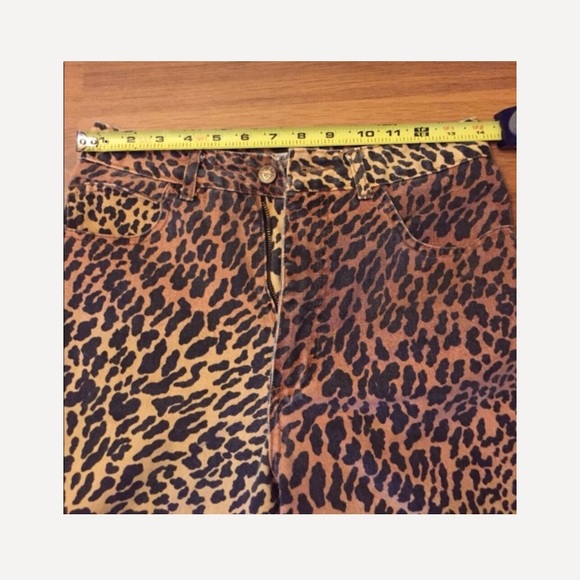 ⚜RARE⚜Vintage High Waisted Leopard Skinny Jeans - Picture 5 of 7